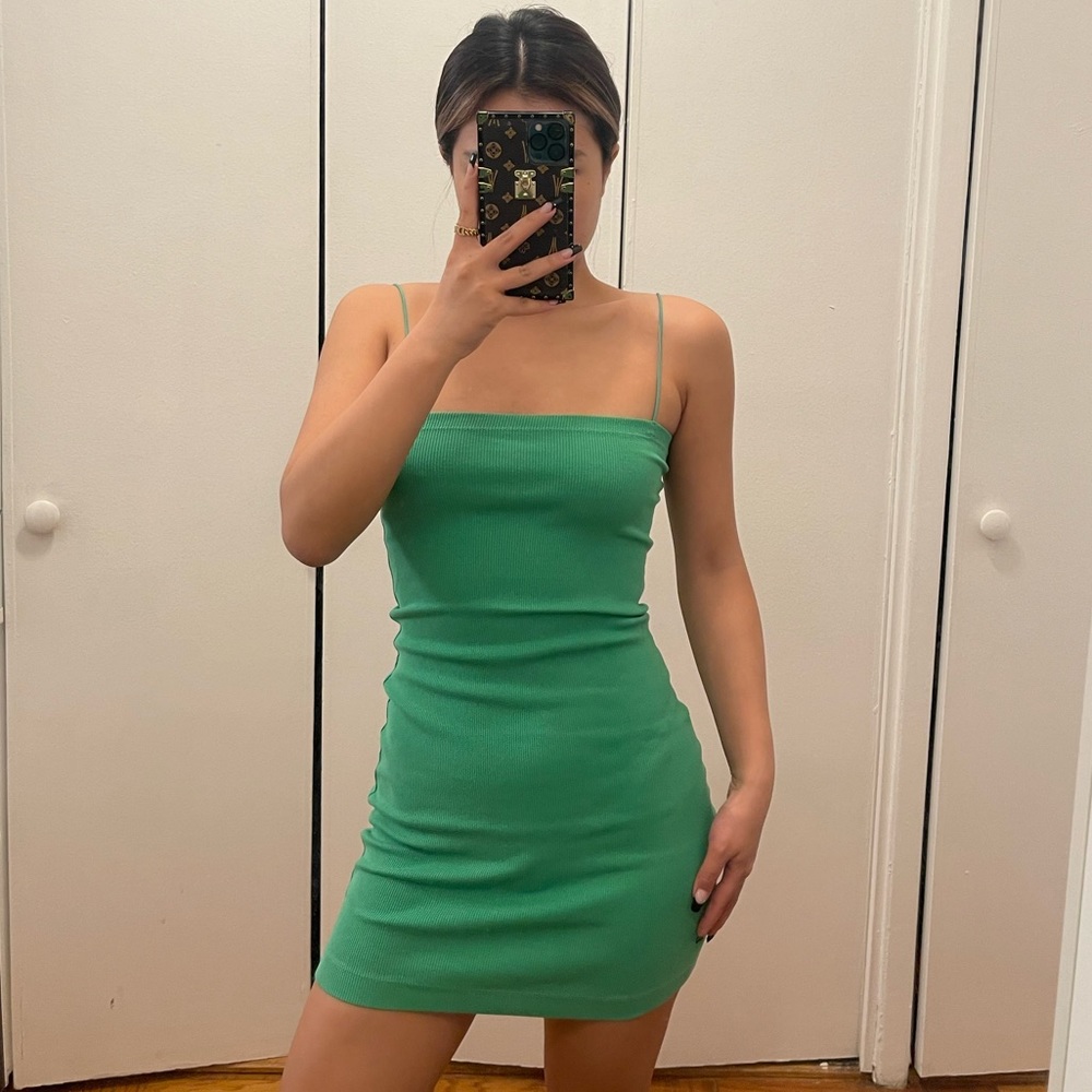 Zara mini green dress, Size M